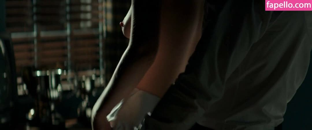 Dakota Johnson with her Petite Breast and Suckable Nipples & Cute Ass make for Great edging Time ?