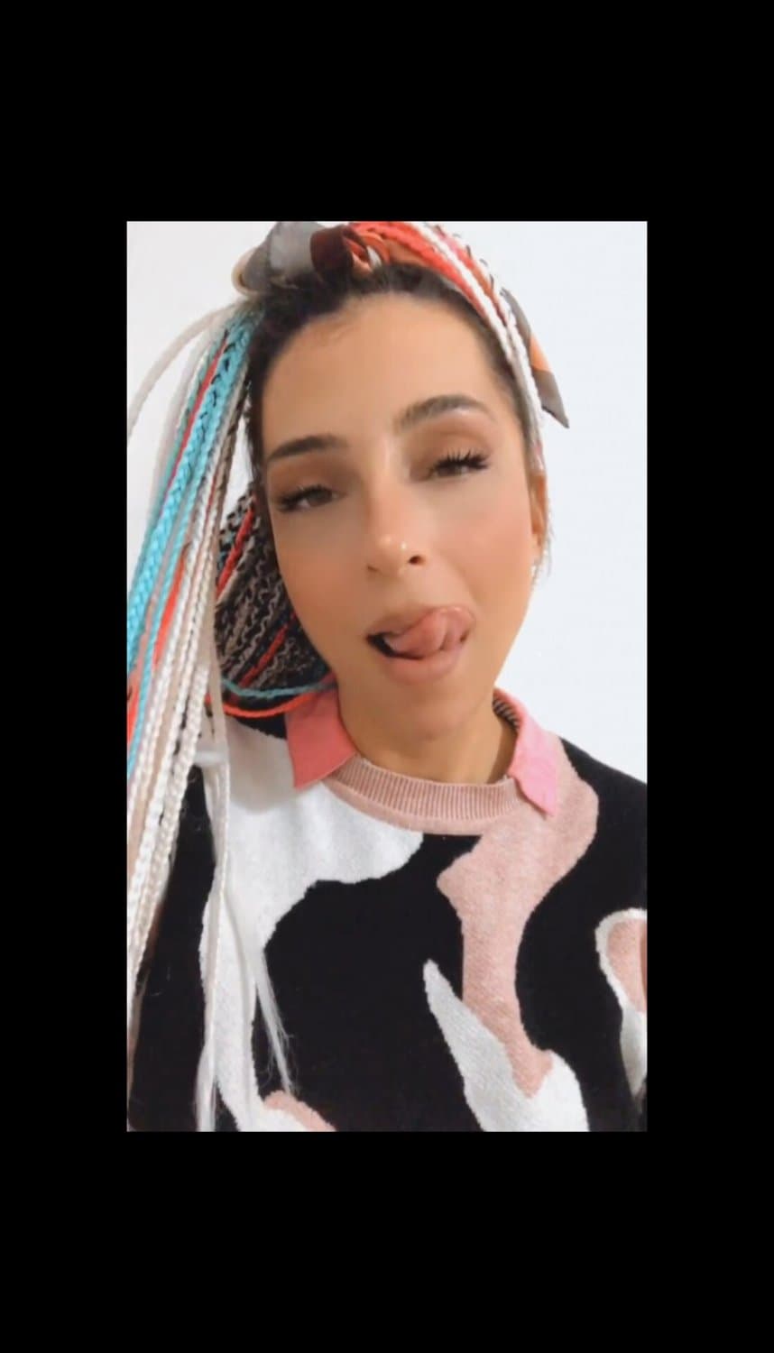 Puta Argentina muy caliente se clava una paja cam4 pink1p13