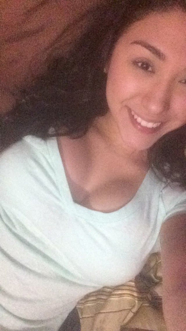 Thicc Hooters Latina