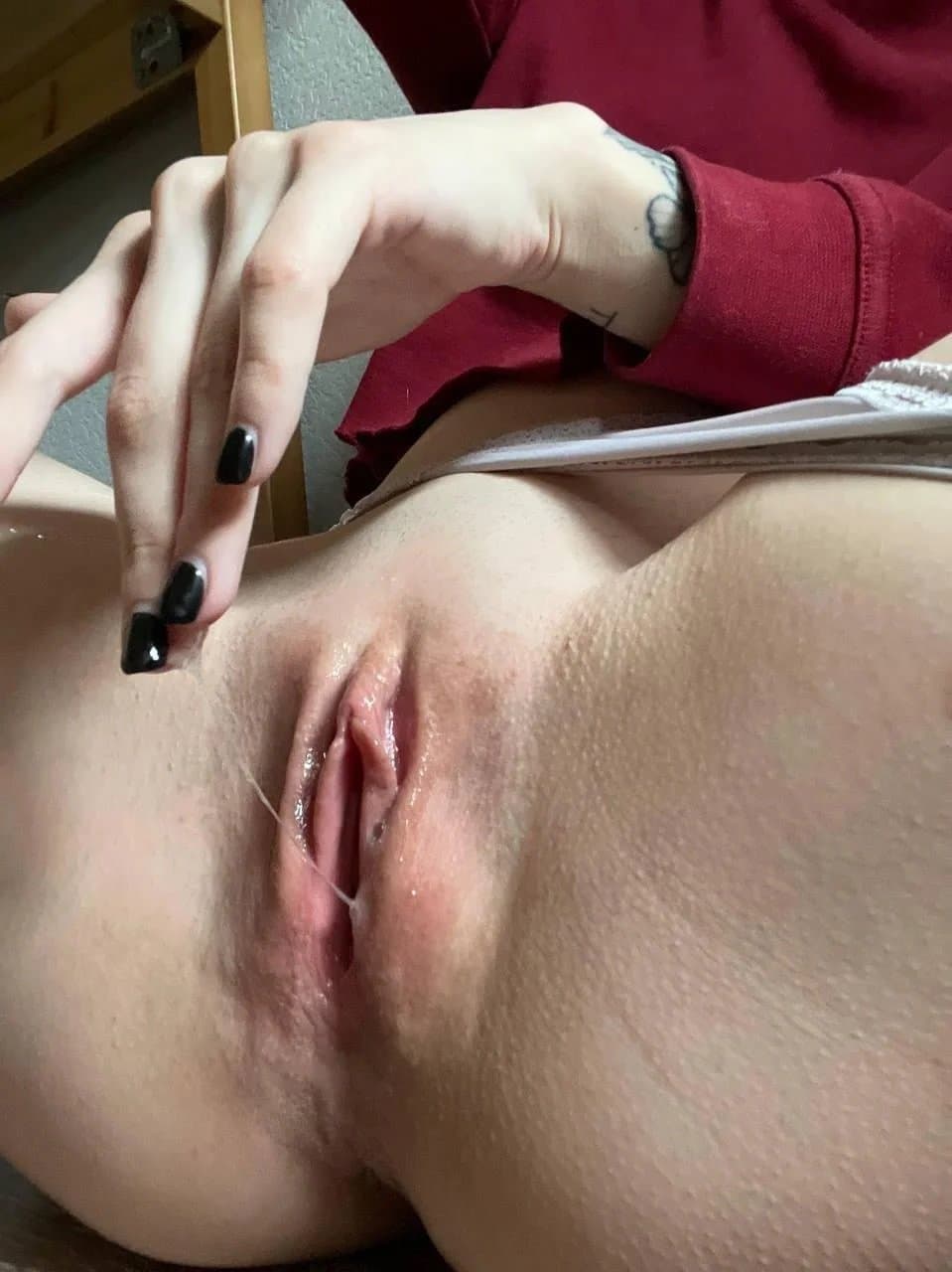 Skinny Slutty Blonde Shows Bald Pussy And Pink Asshole