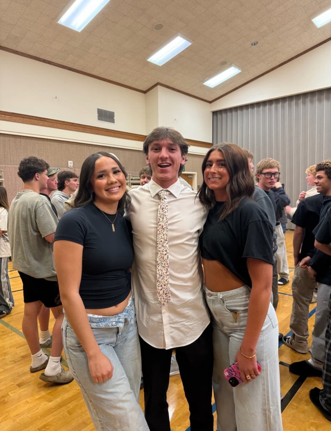 Tatted brunette teen slut laney (18)