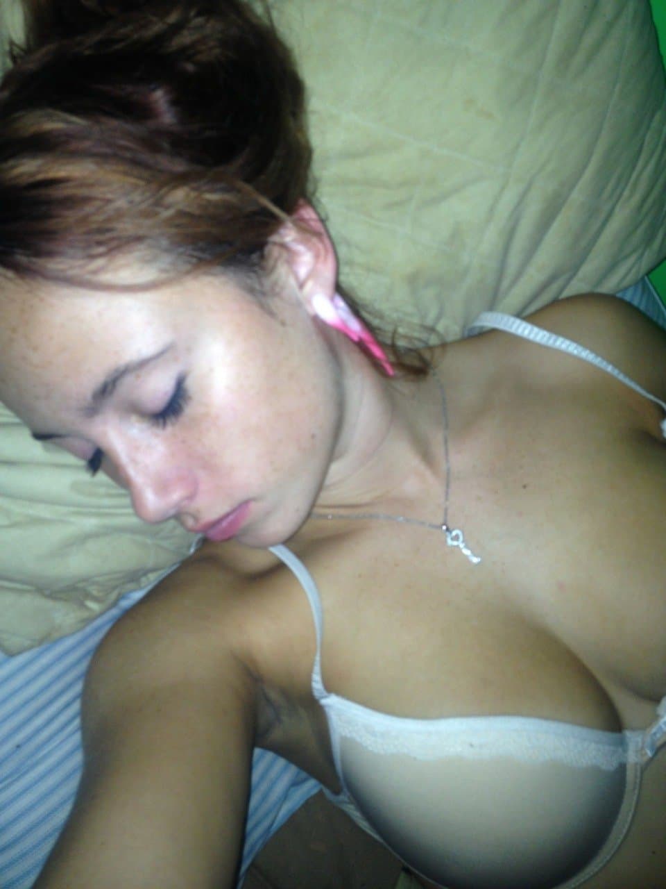 Hot redhead Betty May cam show and nude selfies