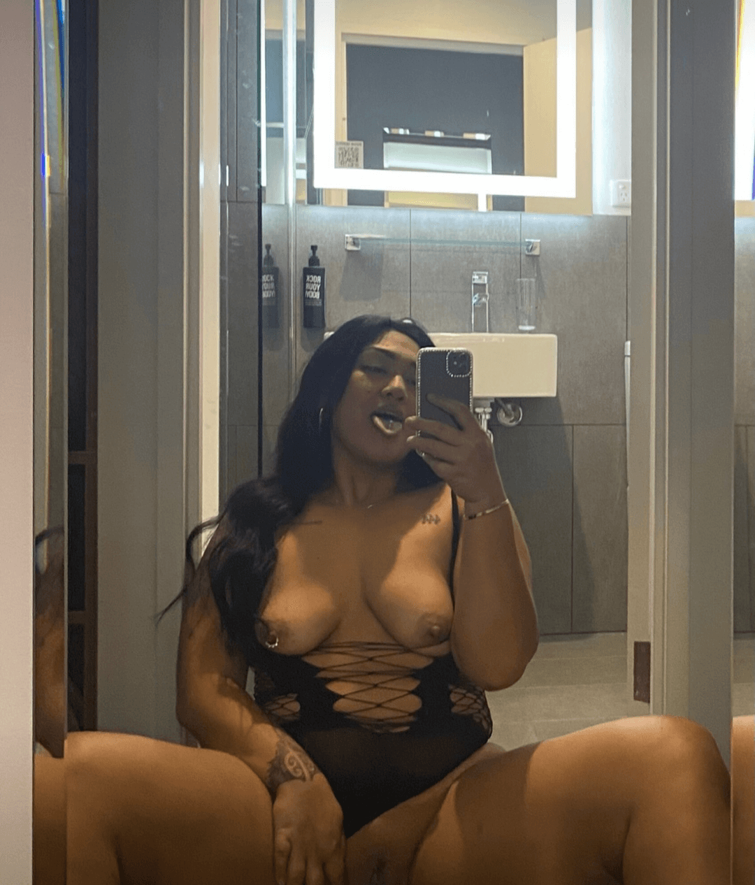 Request.. Polynesian???? Baddie..