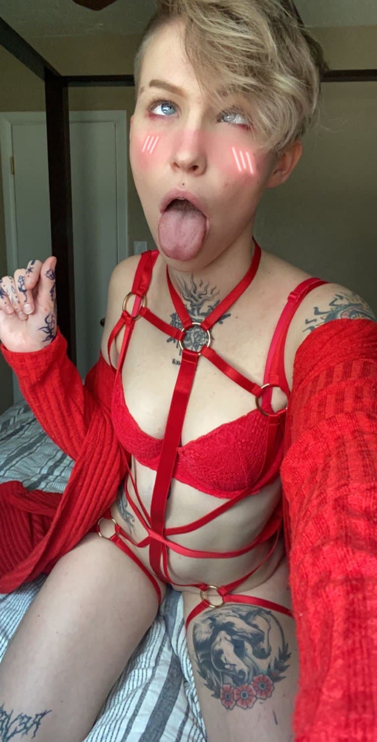 Drug addict blow jobs