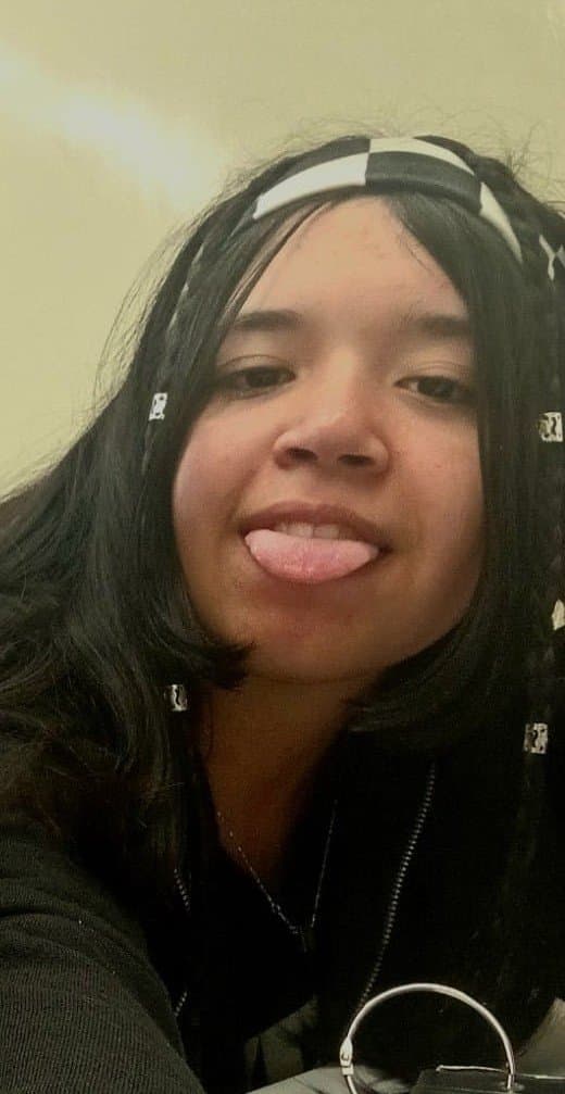 Click to view full size Chica sexy