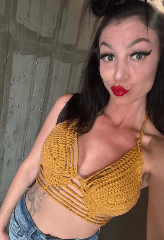 Click to view full size Fit Mom Christina From Phoenix Has A Juicy Ass