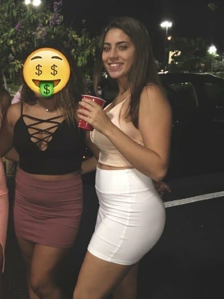 Puta rica del antro (adding more later)