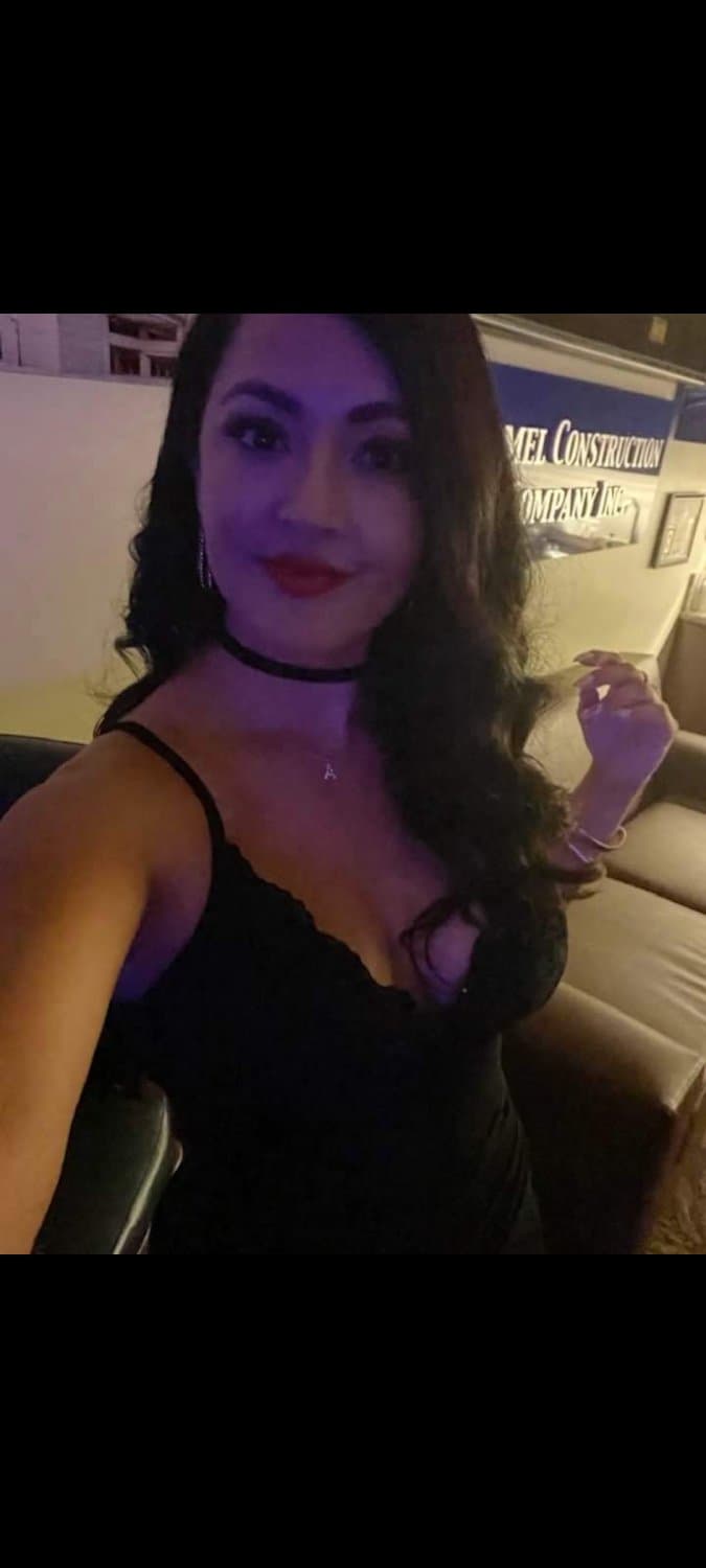 Sexy Latina Miriam long beach