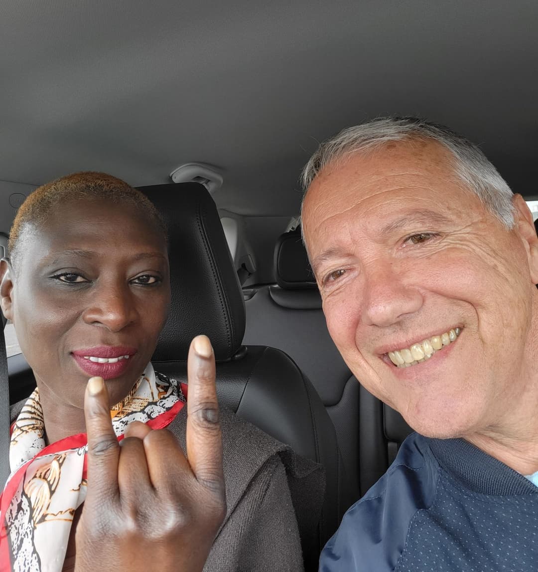 Big breasted Senegal whore craves white flesh deep inside her