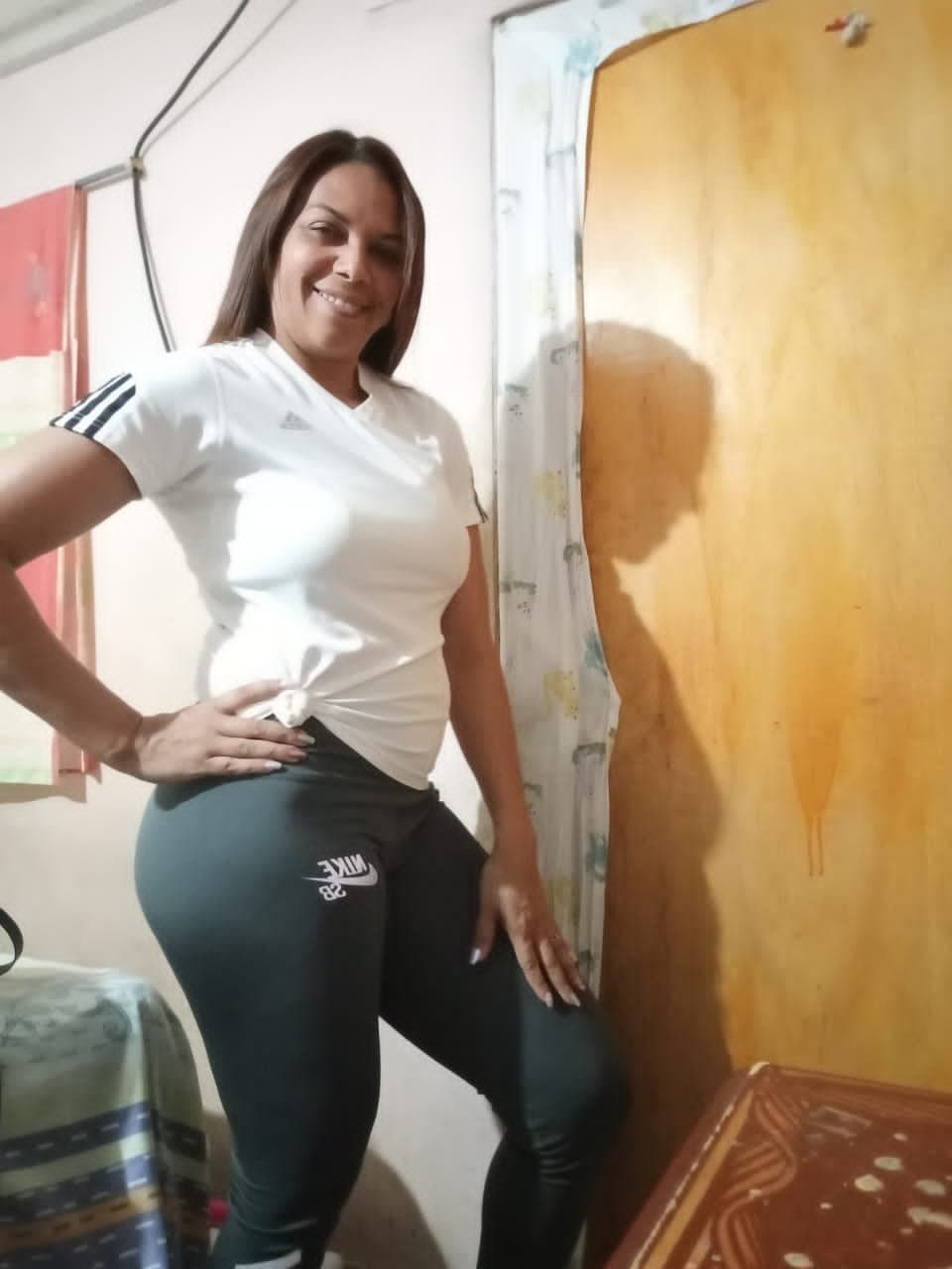 Real latina slut milf... La Perra Madura