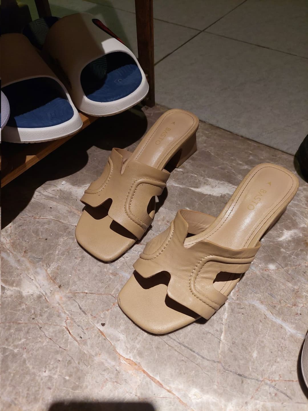 Click to view full size Asian shoes and cum