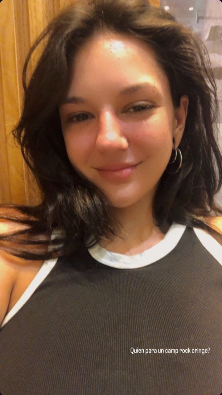 Click to view full size Erica tremenda tetona de buenos aires