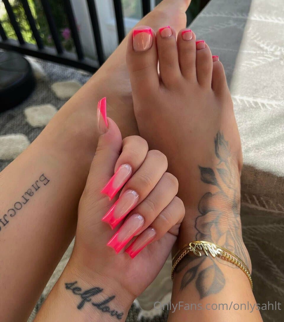 Baddie Alert Sahlt #telegram