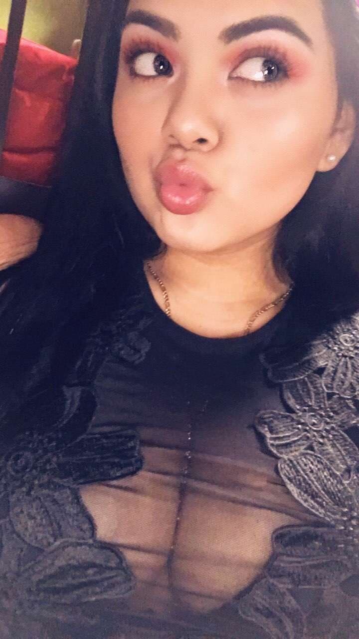 Went through my sisters phone & WOW found some GEMS???