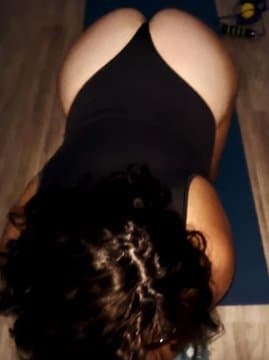 Click to view full size Sexy lady in thong bodysuits compilations