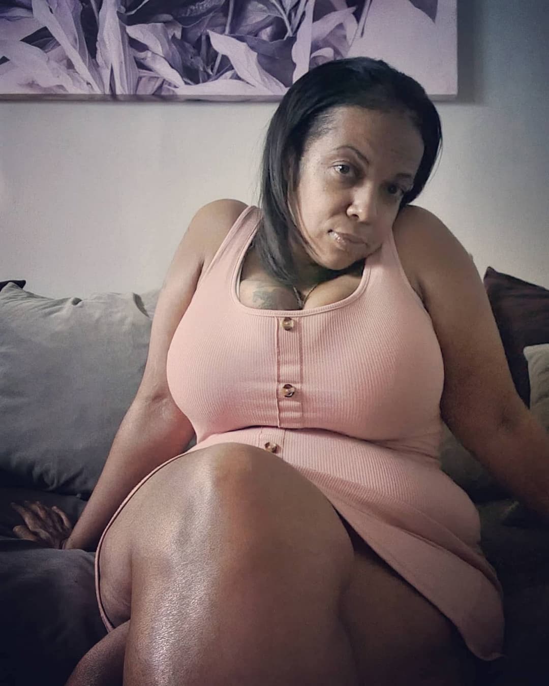 Click to view full size Redbone ebony auntie that got the if We go to the hotel we FUCKIN video & I would not pull out 134