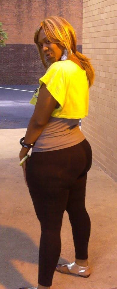 CURVY THICK EBONY MATURE