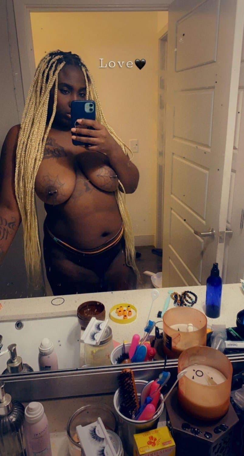 Click to view full size Random Hoes 47
