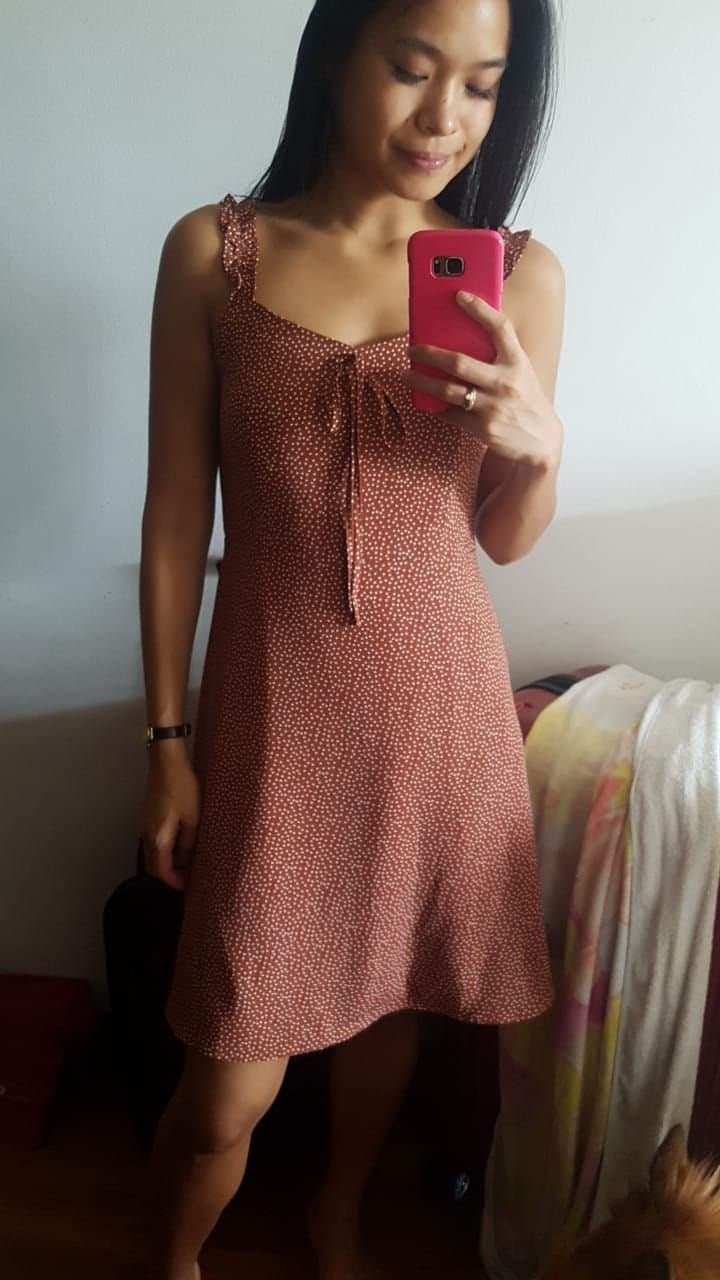 Click to view full size Slutty Emirates Air hostess Christina from Singapore turned webslut