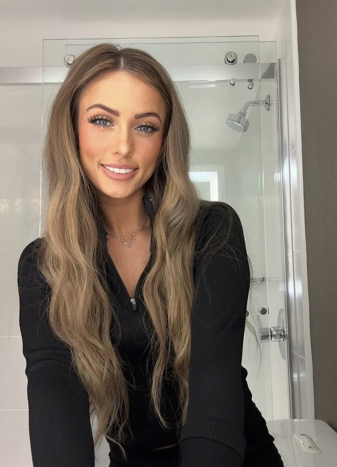 TikTok Slut Country Girl Loves Cock