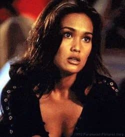 Actress Tia Carrere is your Asian dream woman. This curvy biracial retro celeb is a natural beauty