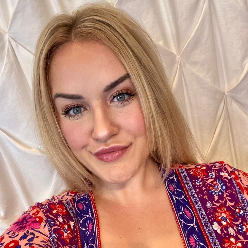 Classy Thick Blonde PAWG  Busty Blonde Huge Tits