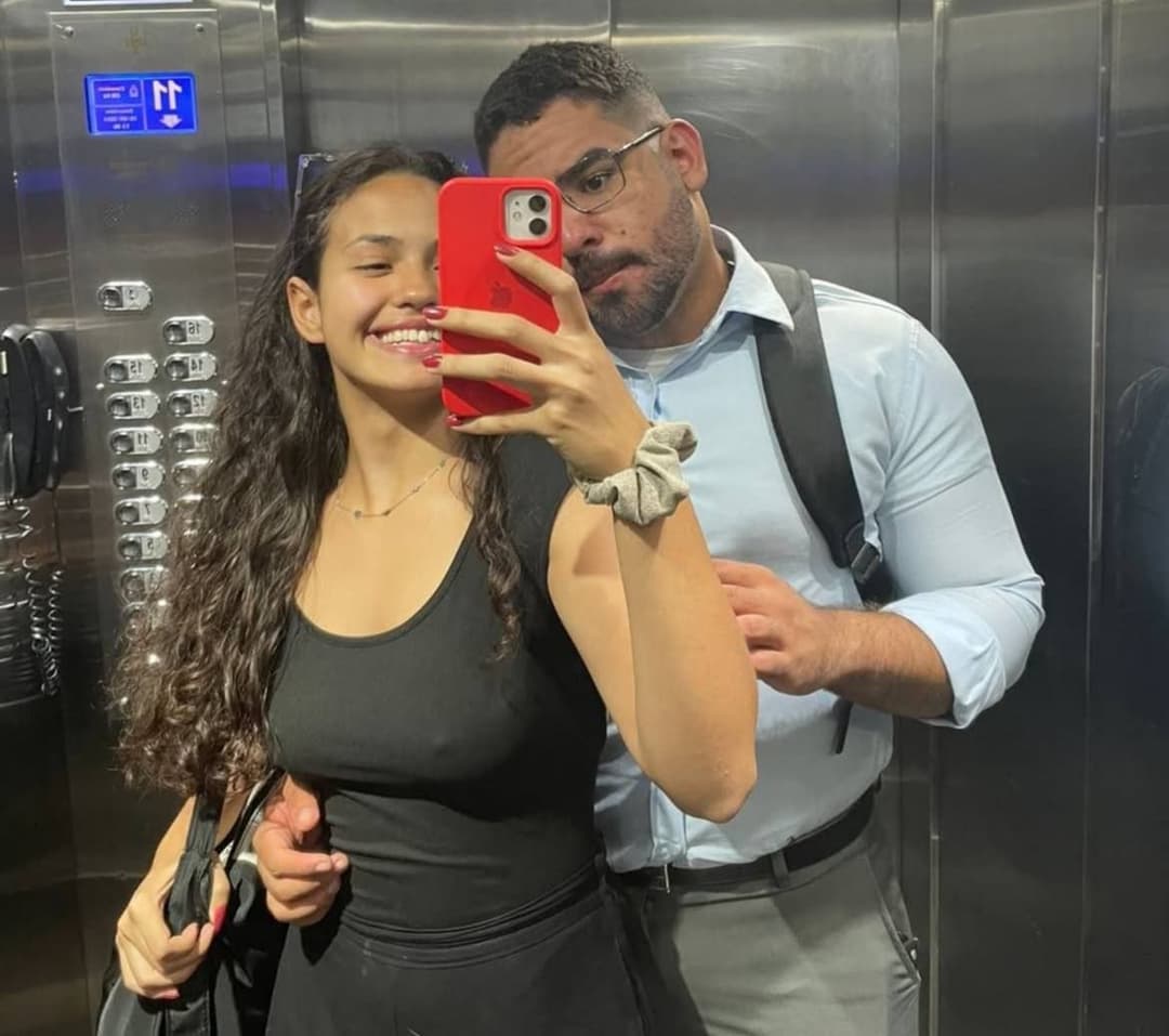 Mulher gemendo alto vazou