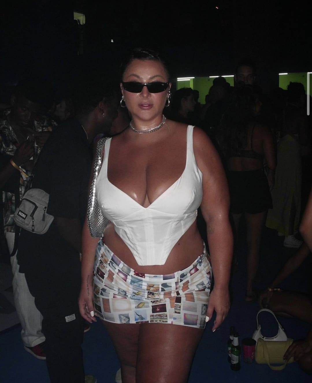 Influencer BBW Famosa pagou peitinho