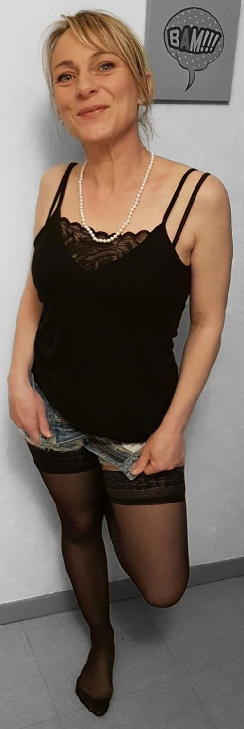 Sabrinag75 la salope exhib