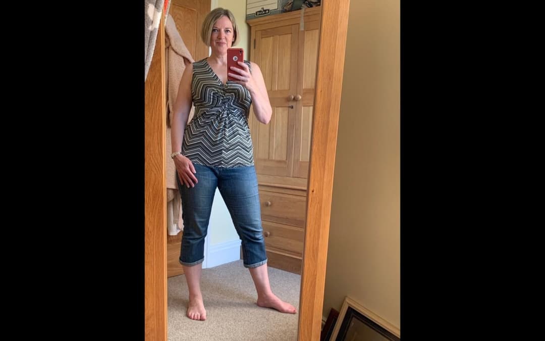 Secretary likes to pose for her boss