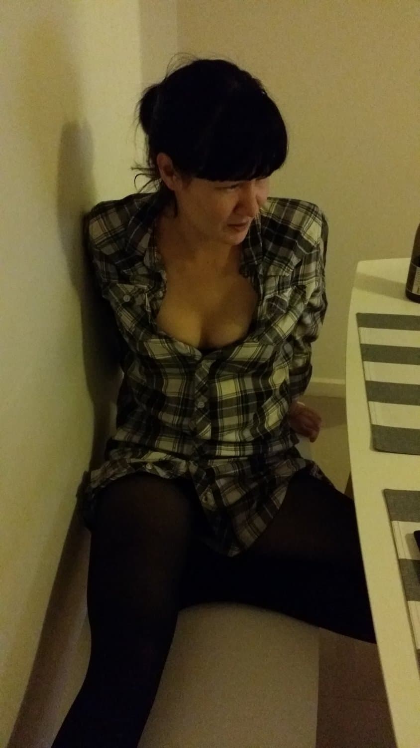 Lea Elvery - Aussie Asian Amateur Slut