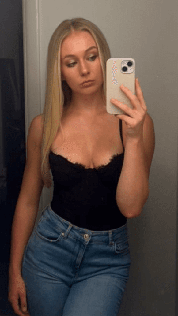 sexy blonde college teen leaked pawg