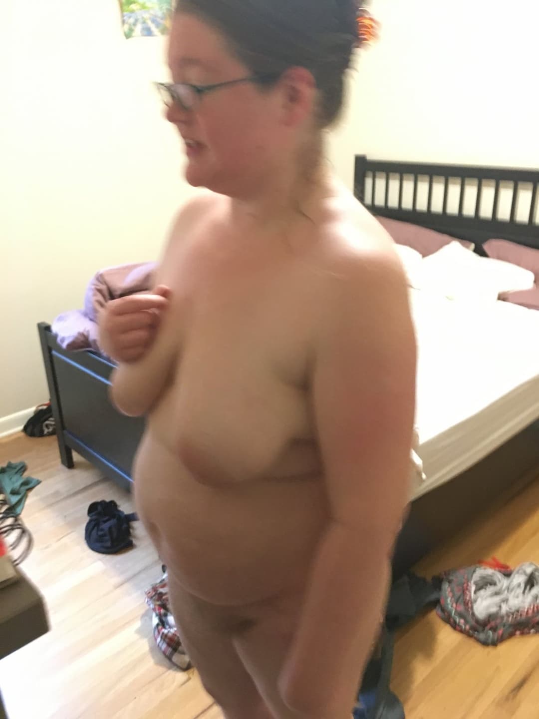 Big tits bbw slut spread pussy