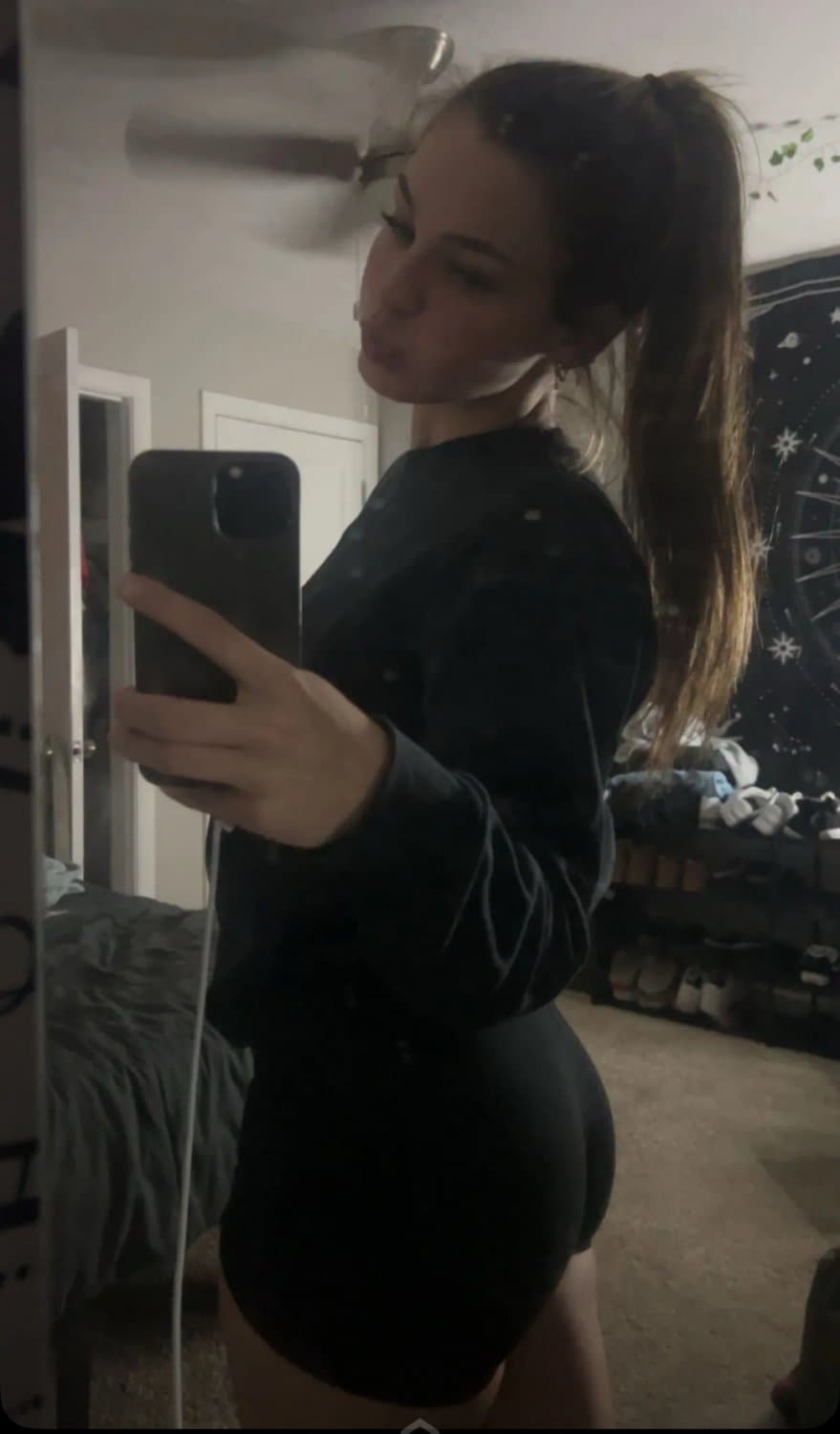 irl slut reagan please send me tribs of her