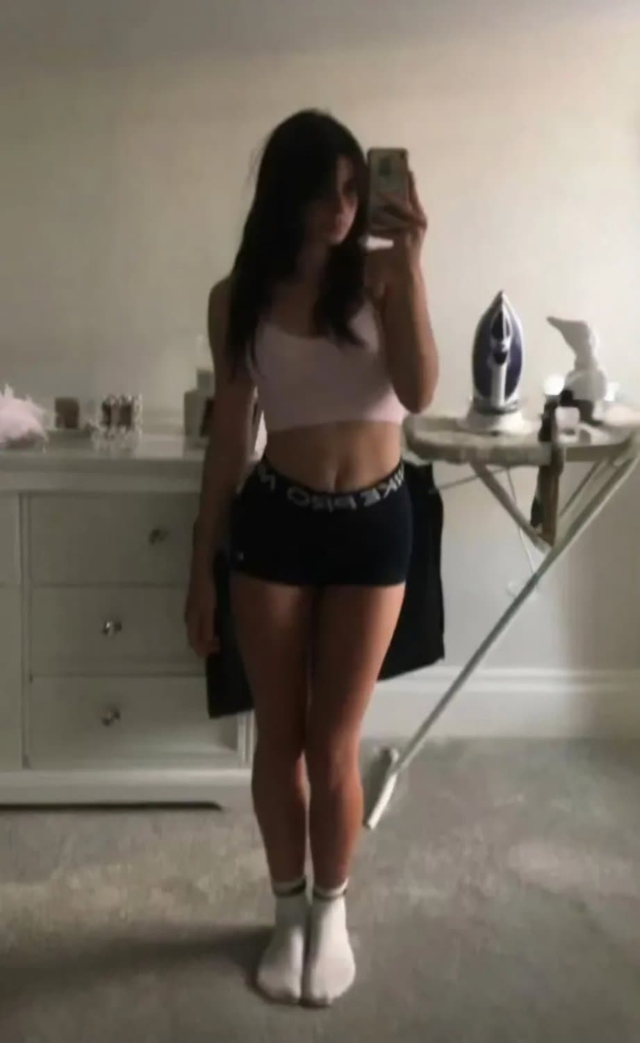 18yo Annabel loves to show off her teen body ;)