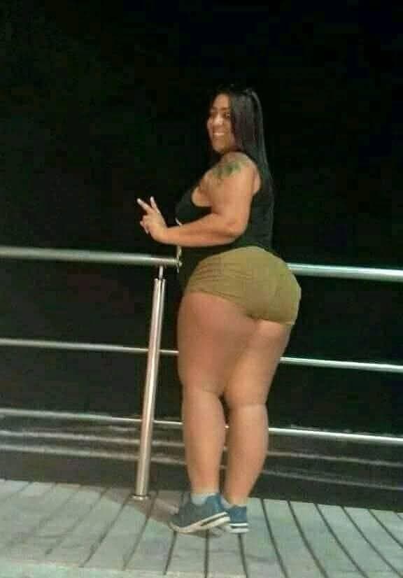 Pensa numa gordinha muito gostosa