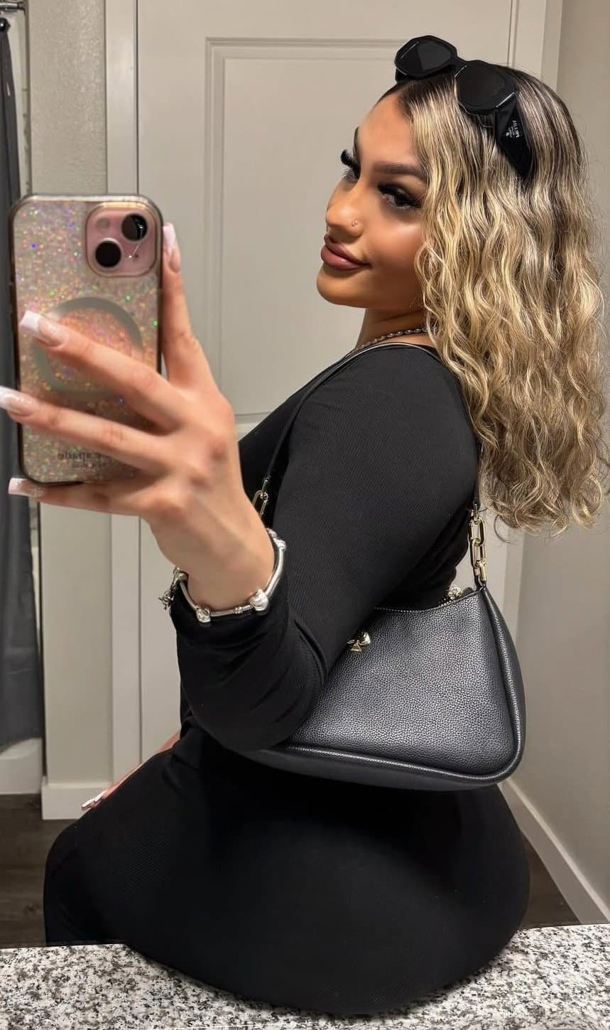 Homewrecker blonde Latina