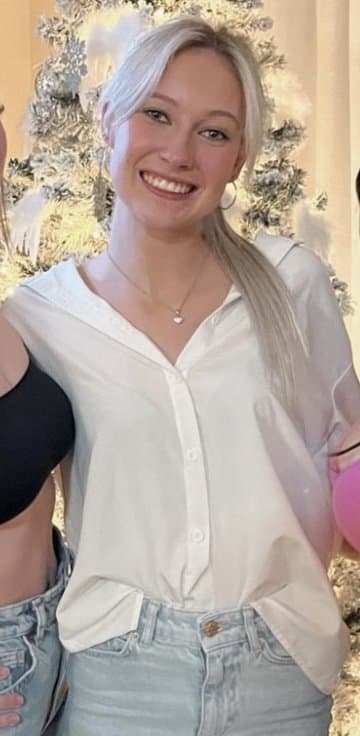 My snowbunny cousin is probably choking on a nigga dick as I’m exposing her to be jerked off to