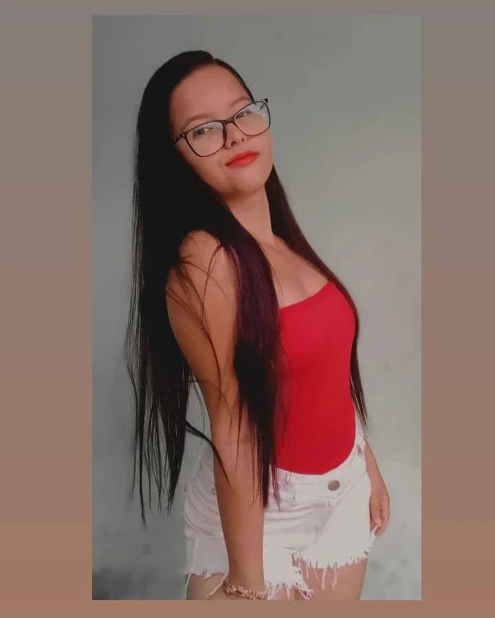 Leana lovings and Cecilia Alves