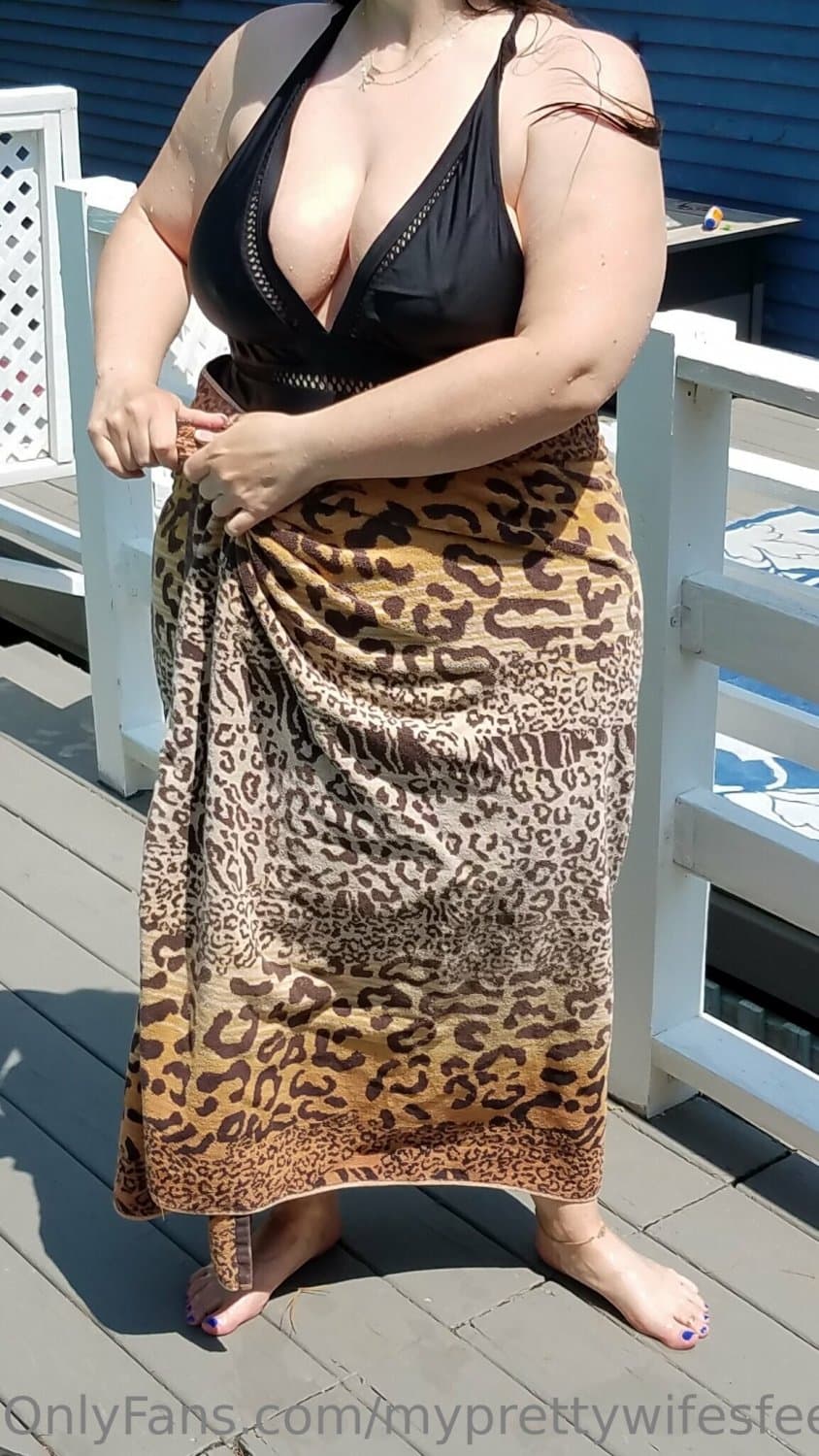 Kim C bathing suit pics