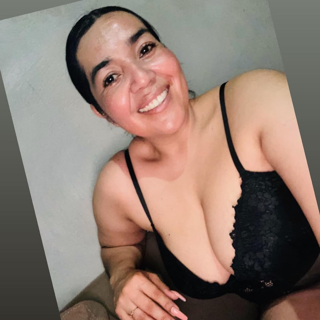 Azul Chaparro - https://www.facebook.com/azulchaparrro - https://www.instagram.com/azulkelson