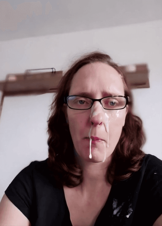 Nicole Kaiser from Bielefeld Germany born on 5 Oct. 77 Cumslut Born as Nicole Sundermann Part 3 of 3