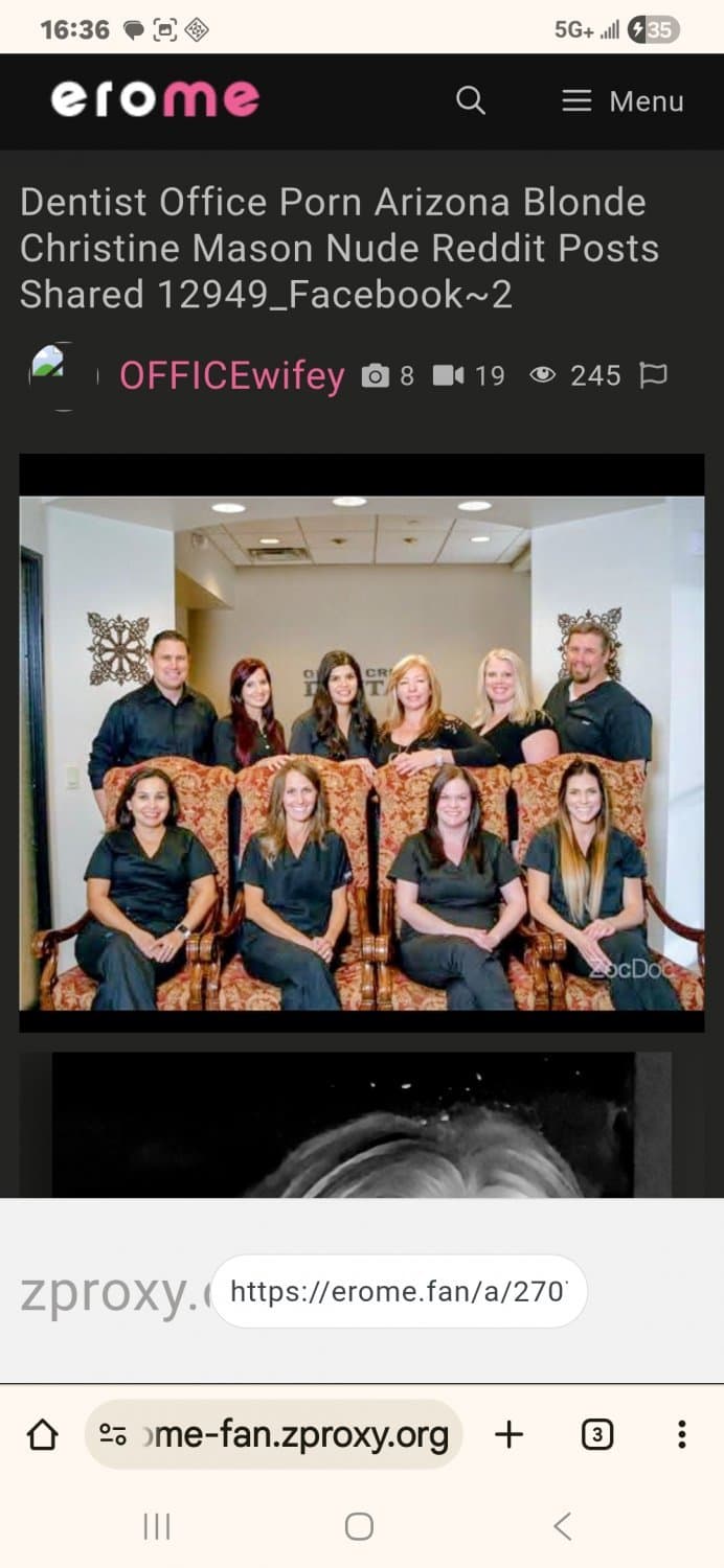 My First Nude Online Posts were on P Hub : here are some examples of my First Vids trying to be sexy