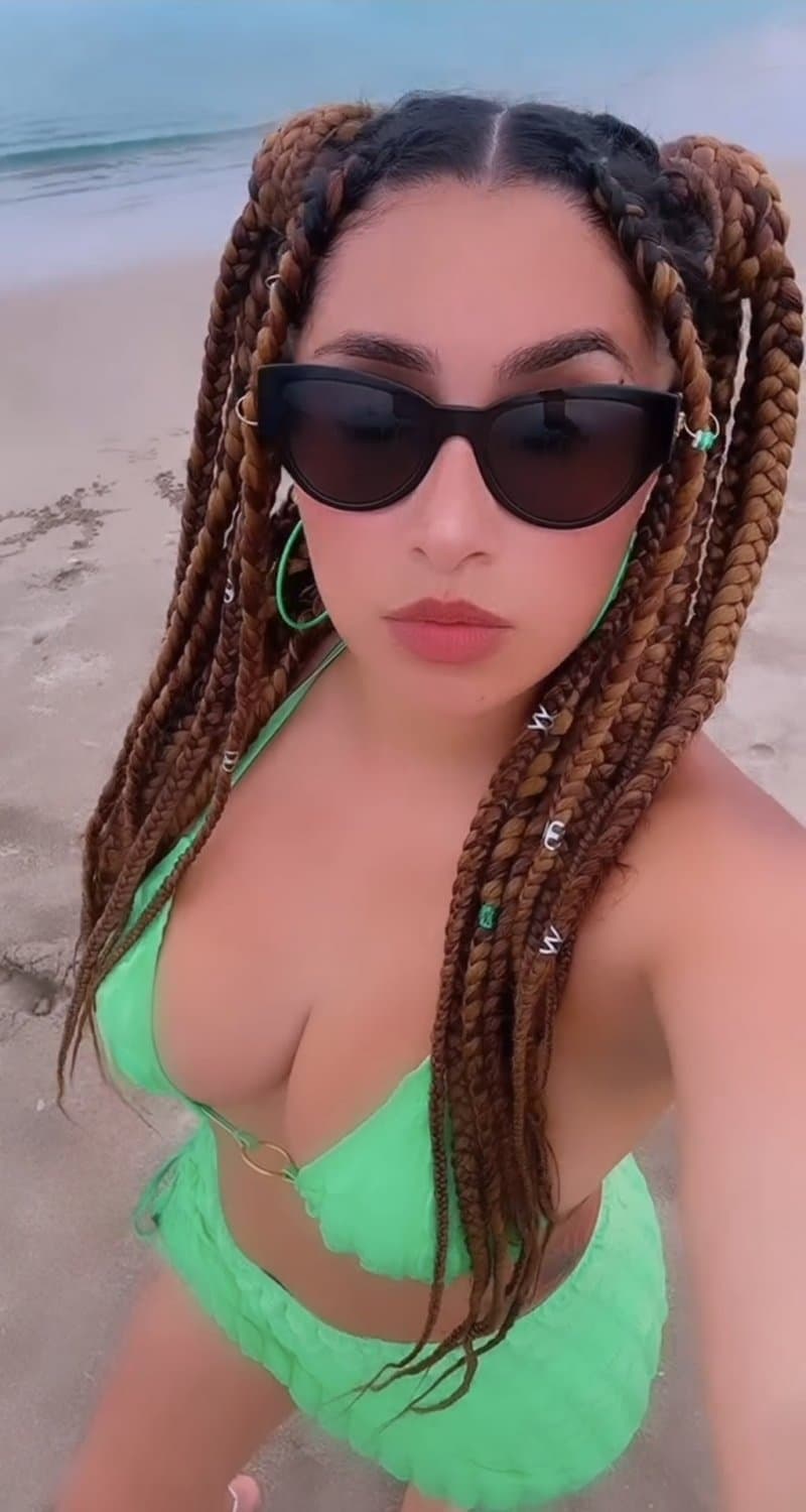 New Jersey lesbian latina icloud leaks old and new with BBC,BWC!!