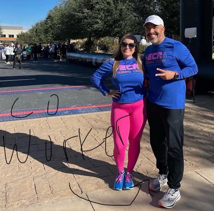 Bimbo Real estate agent is a cheater, SHARE SHARE SHARE