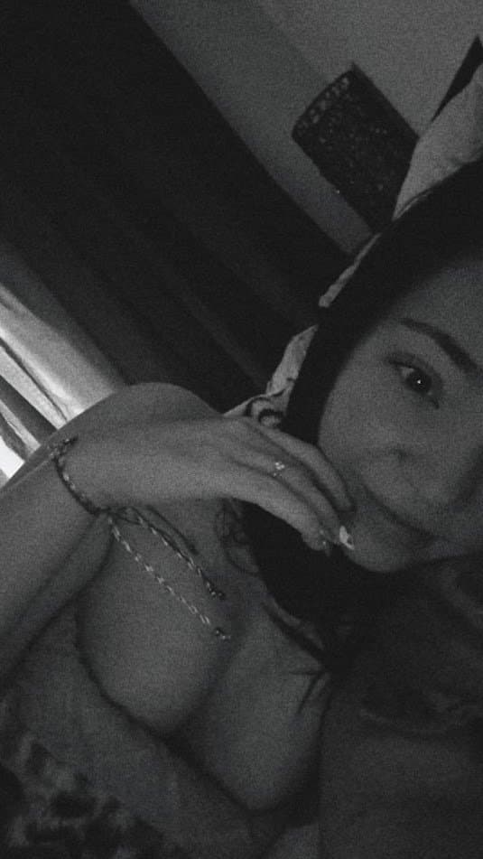 Slutty Babygirl 23 years old