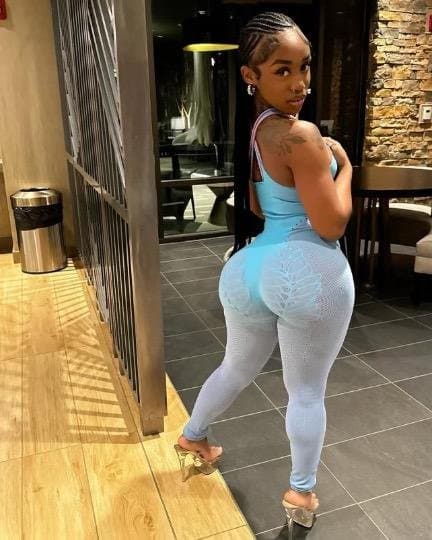 Strippers Dancers La Club 444 Credit ? or Strip Club ?