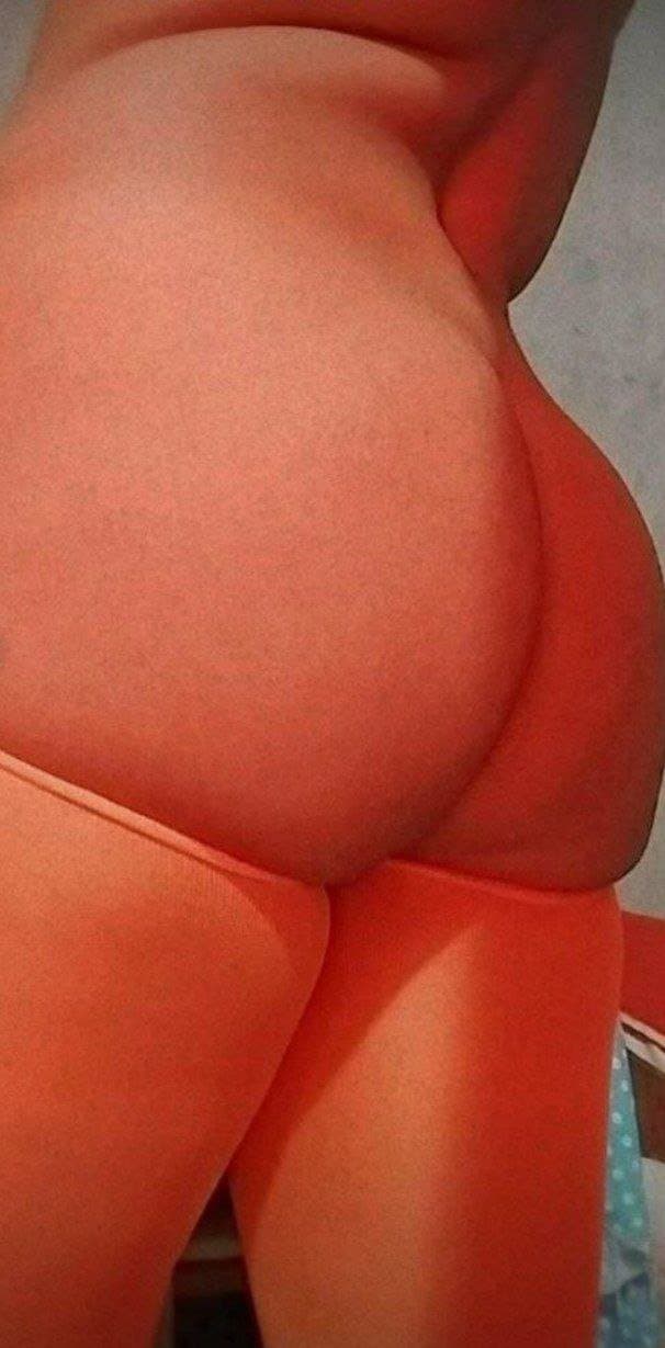 Click to view full size Que perra es Eli