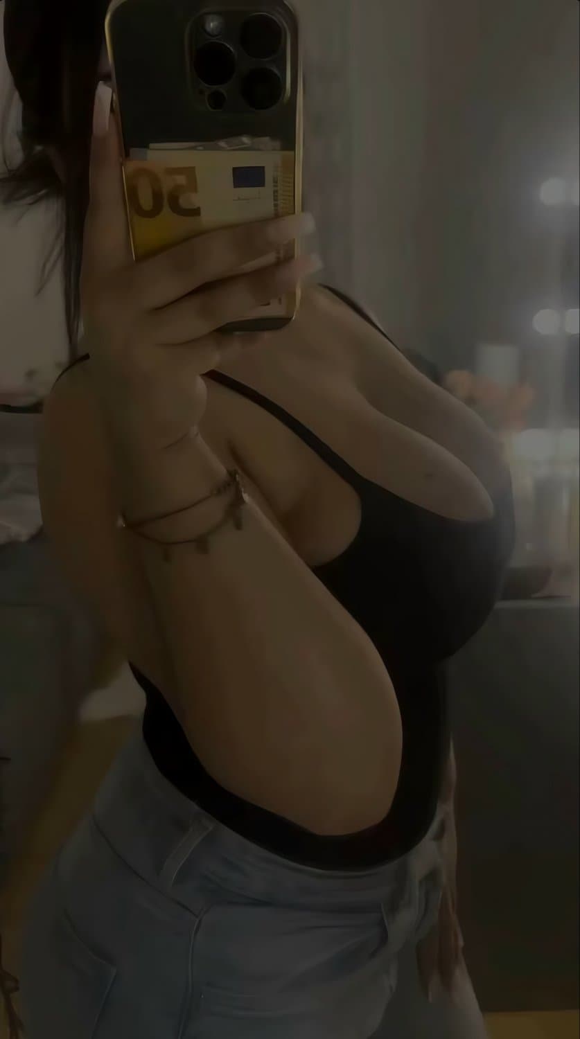 Arab Latina slut loves to suck black cock