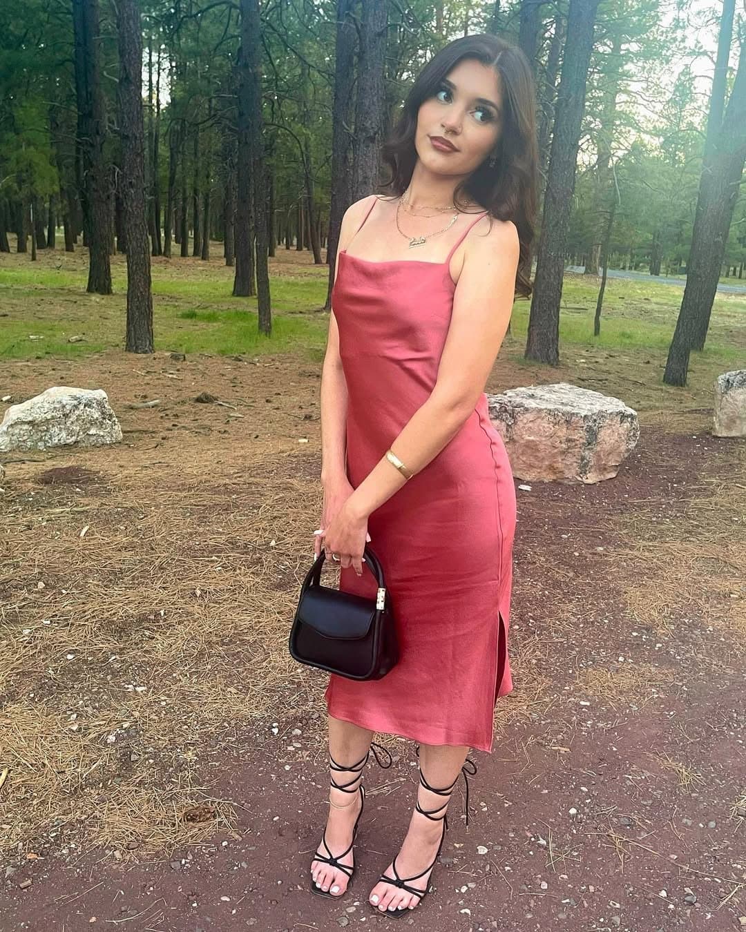 I want to impregnate my ex gf sister Jessi Kuntzelman @jessimariek shoe so sexy and has perfect feet